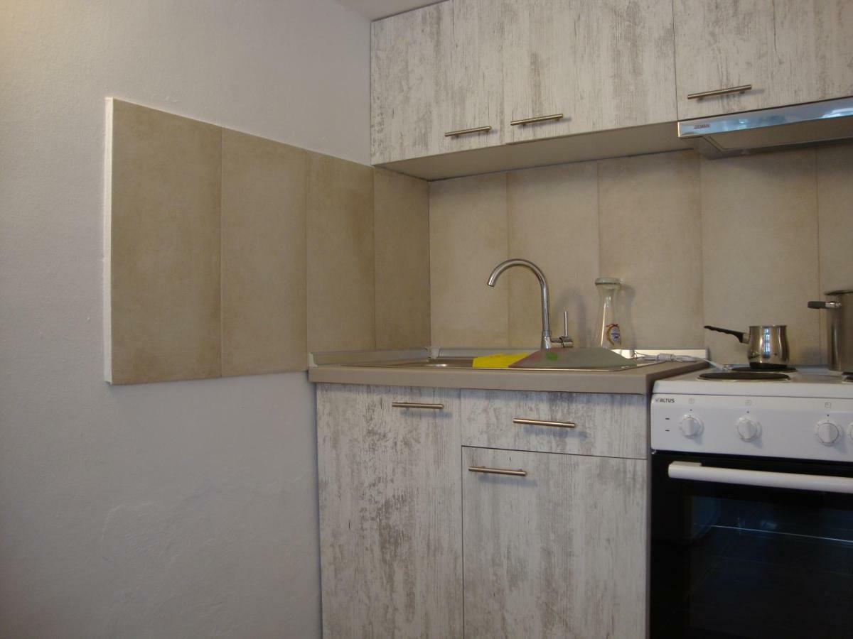 Maria Apartments Nea Karvali Exterior foto